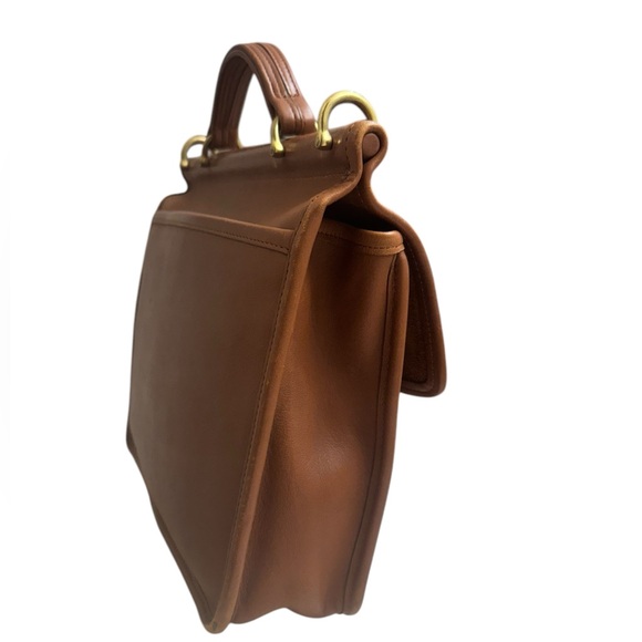 COACH Vintage Willis Bag. - Picture 4 of 16